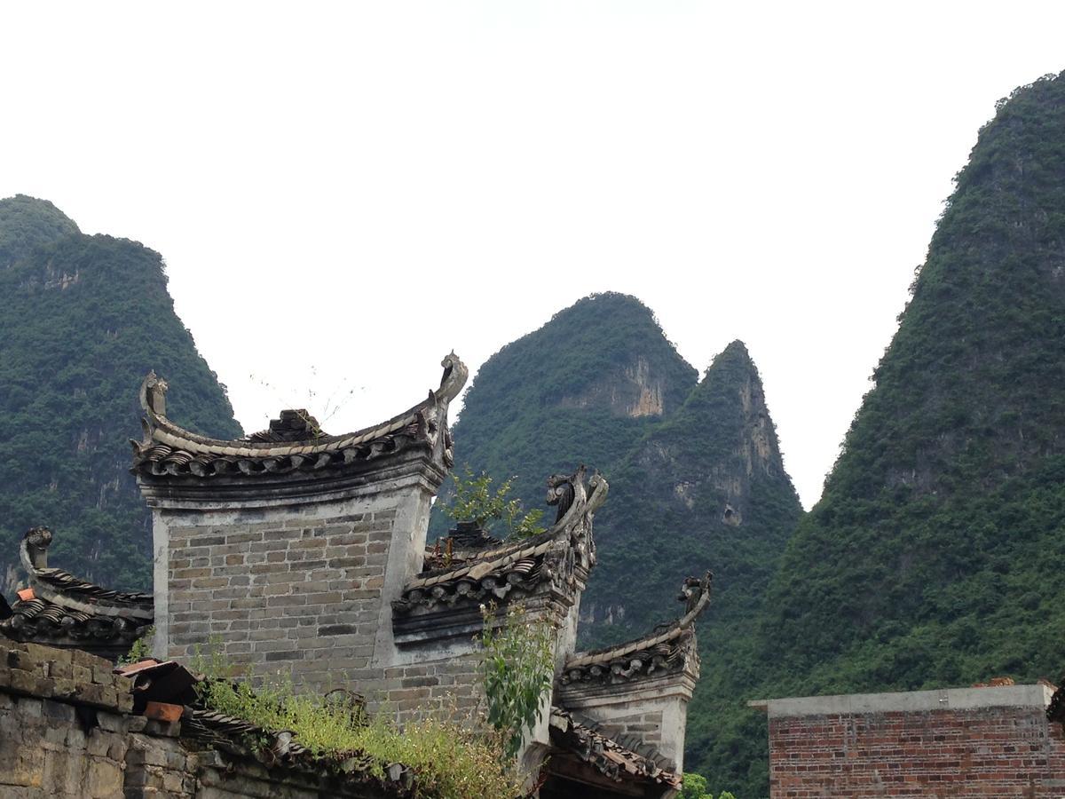 Yangshuo Moon Resort Hotel Exteriör bild
