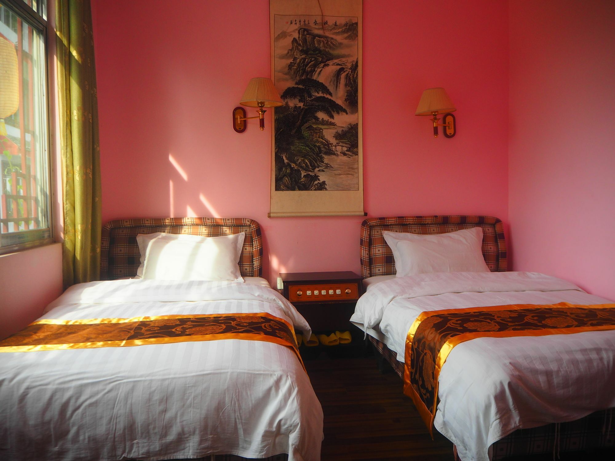 Yangshuo Moon Resort Hotel Exteriör bild